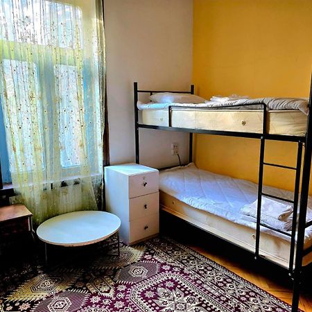 Colors Hostel 第比利斯 外观 照片