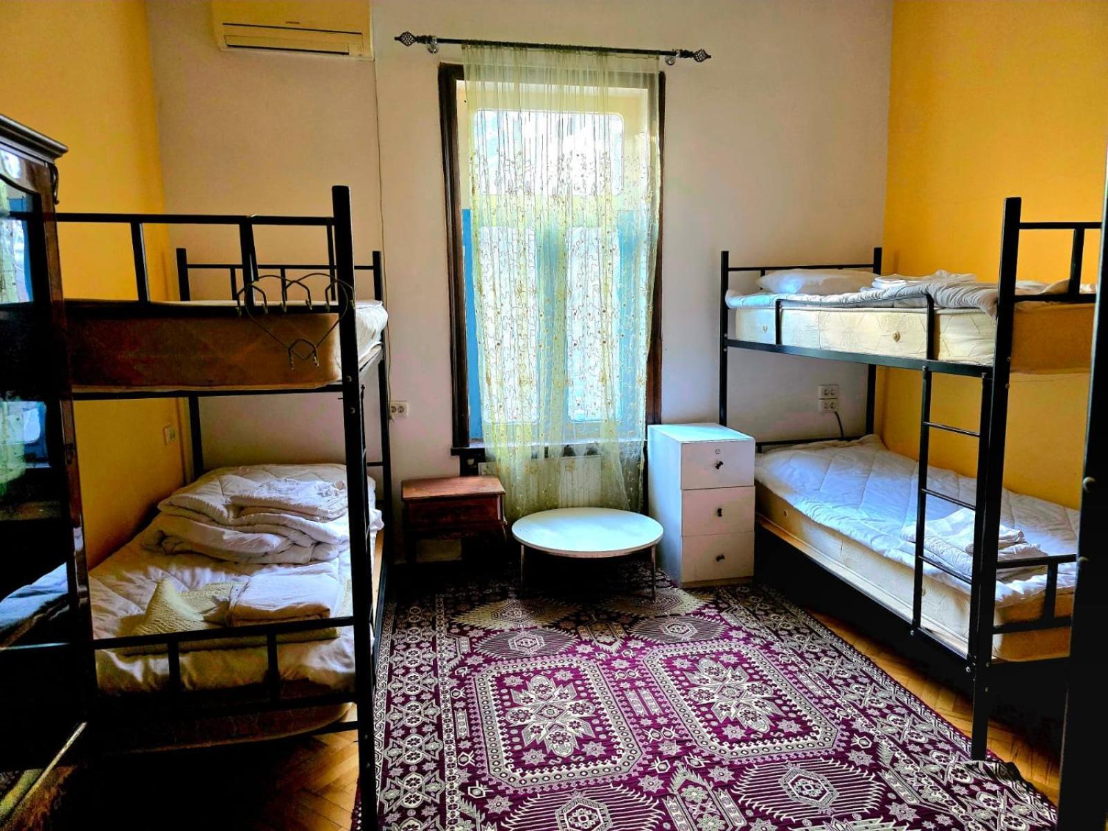Colors Hostel 第比利斯 外观 照片