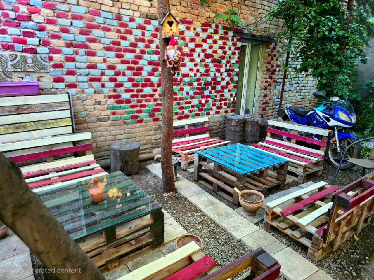 Colors Hostel 第比利斯 外观 照片