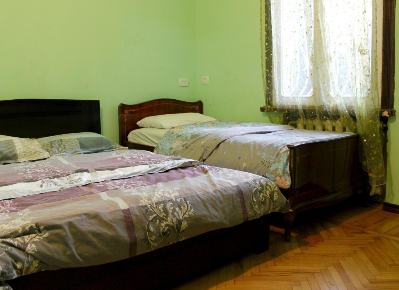 Colors Hostel 第比利斯 外观 照片