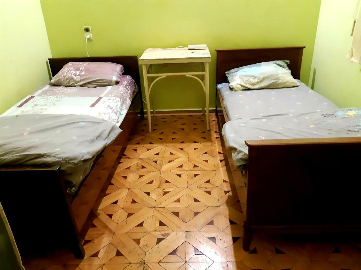 Colors Hostel 第比利斯 外观 照片