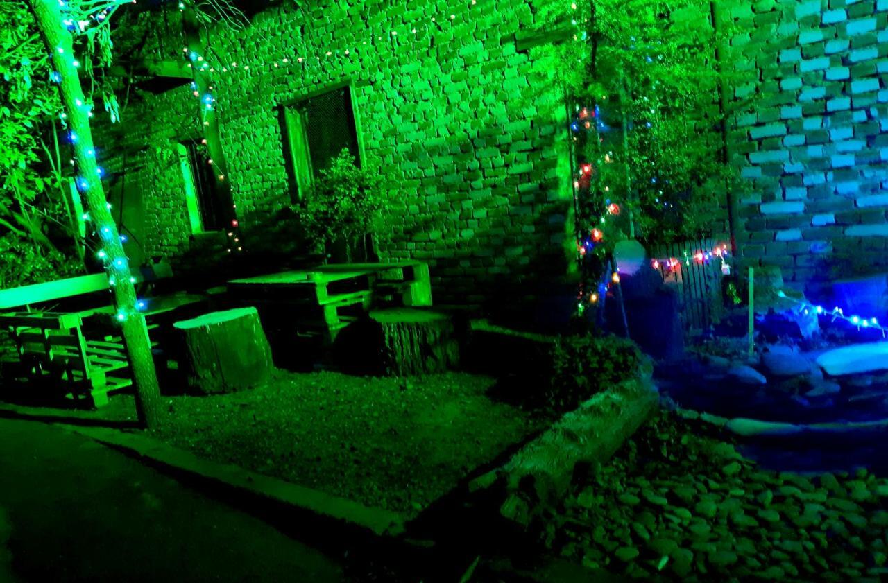 Colors Hostel 第比利斯 外观 照片